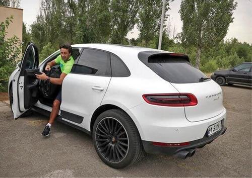 عکس فوتبالیست های ایرانی با ماشین هایشان
